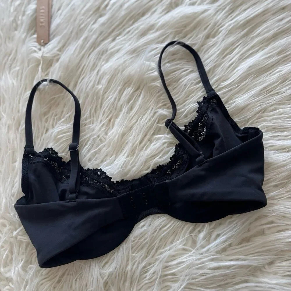 Skims Fits Everybody Lace Demi Underwire Bra Onyx Size 32DD - Picture 7 of 8